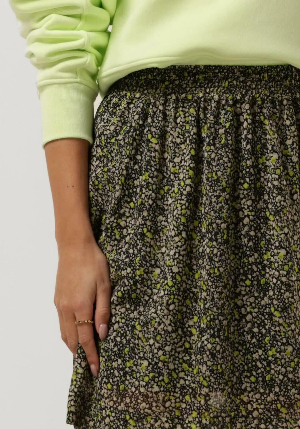 catwalk junkie mini-jupe sk moss flowers en vert