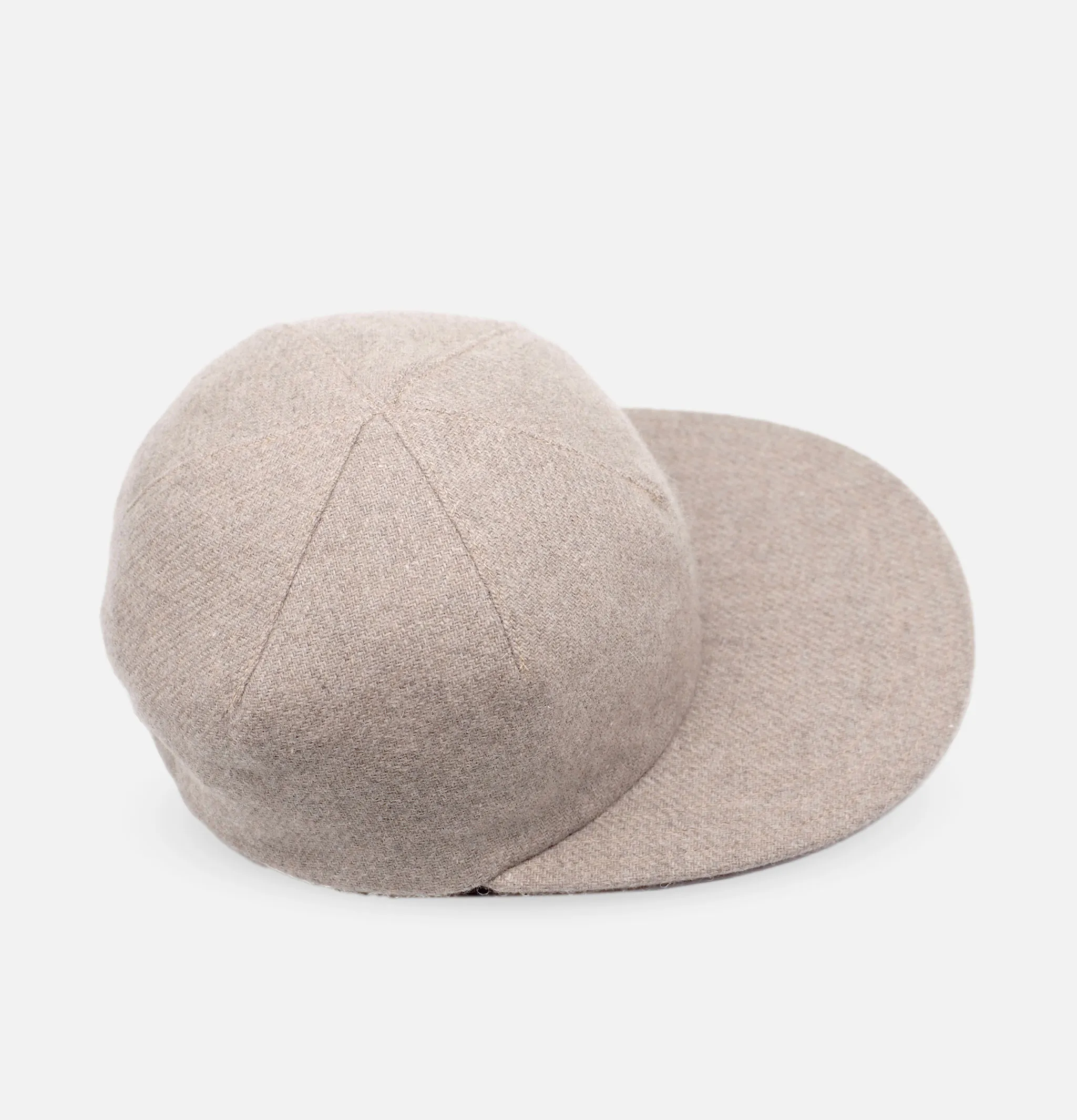 Found Featherism | Panel Cap Beige | Royalcheese Paris