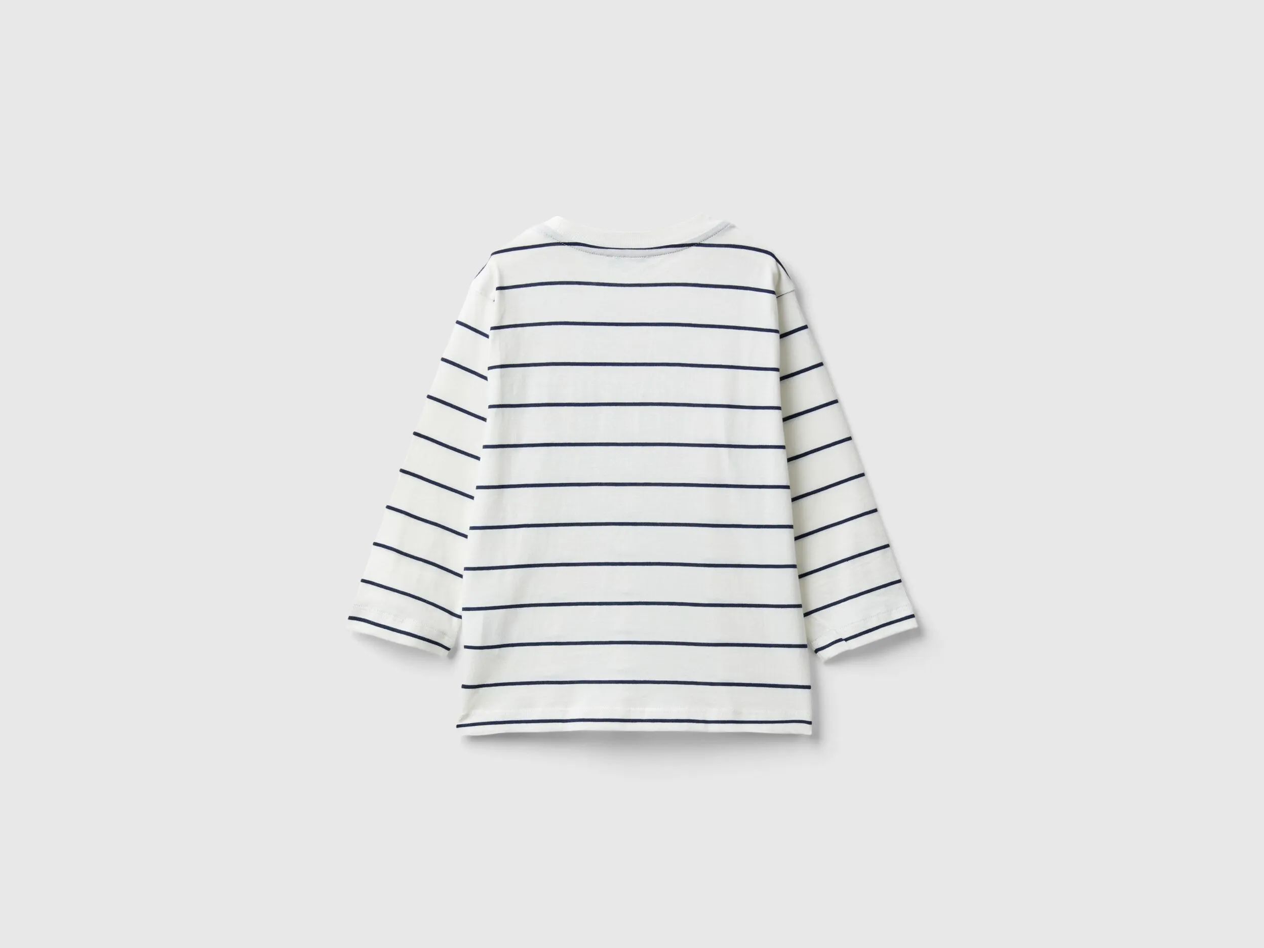 T-shirt rayé avec application